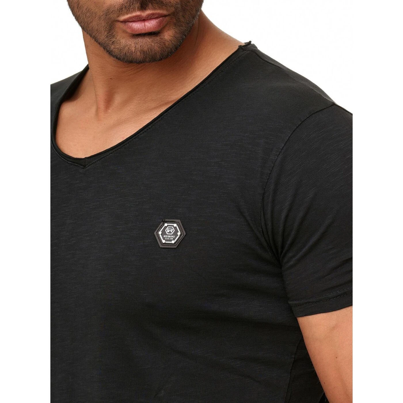 Red Bridge Herren V-Neck T-Shirt Schwarz 8 Red Bridge Herren V-Neck T-Shirt Schwarz – Bild 6
